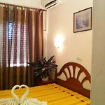 招待所 Santa Isabel 3*