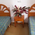 招待所 Santa Isabel 波尔蒂芒